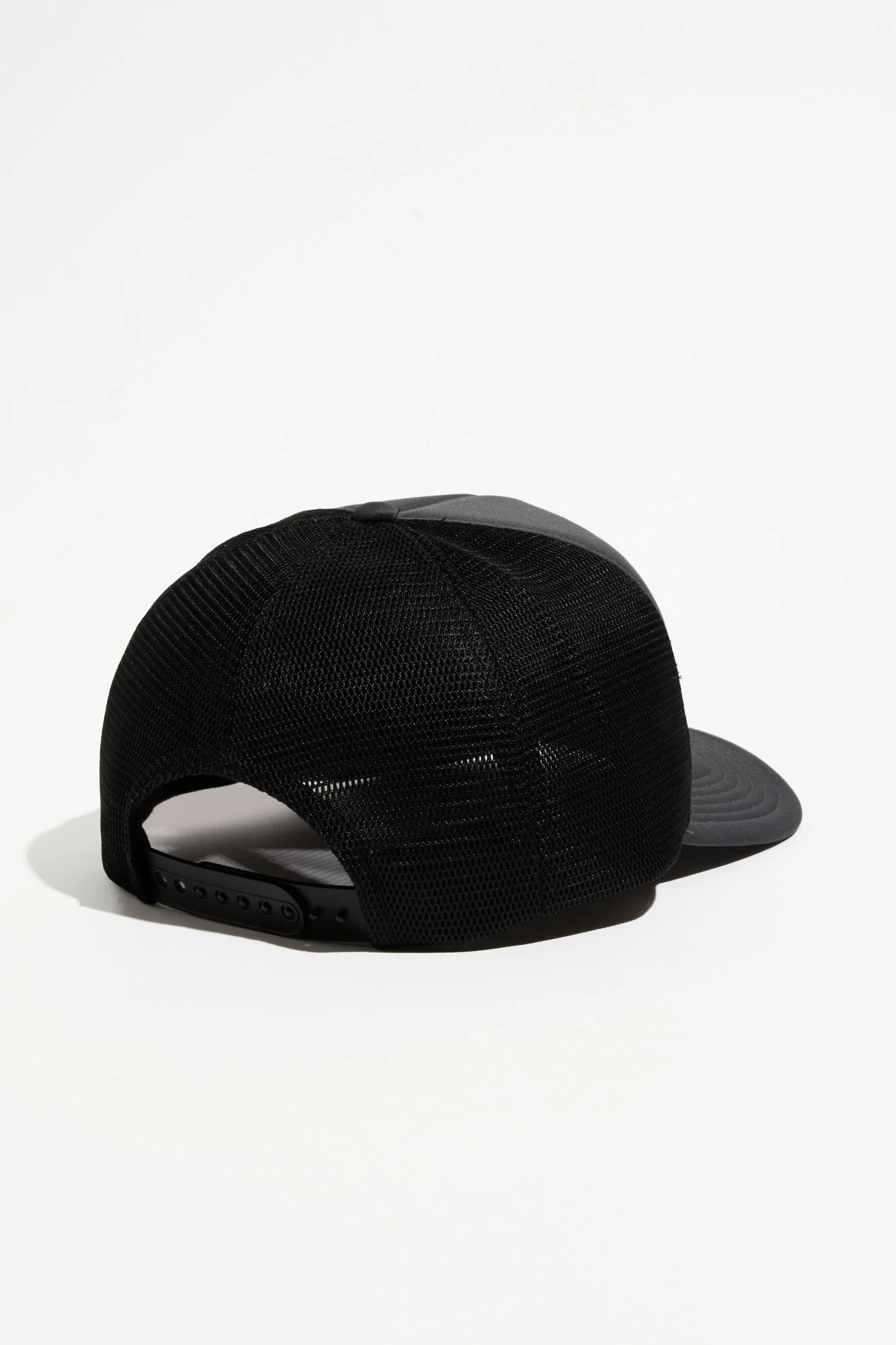SG Pegasus Trucker Hat - Image 4