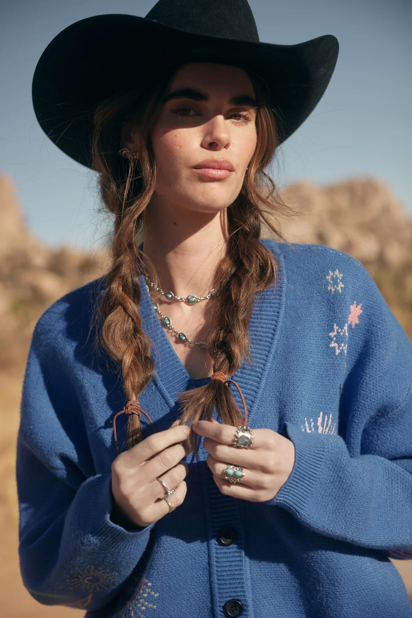 Good Karma Delaney Cardigan - Image 3