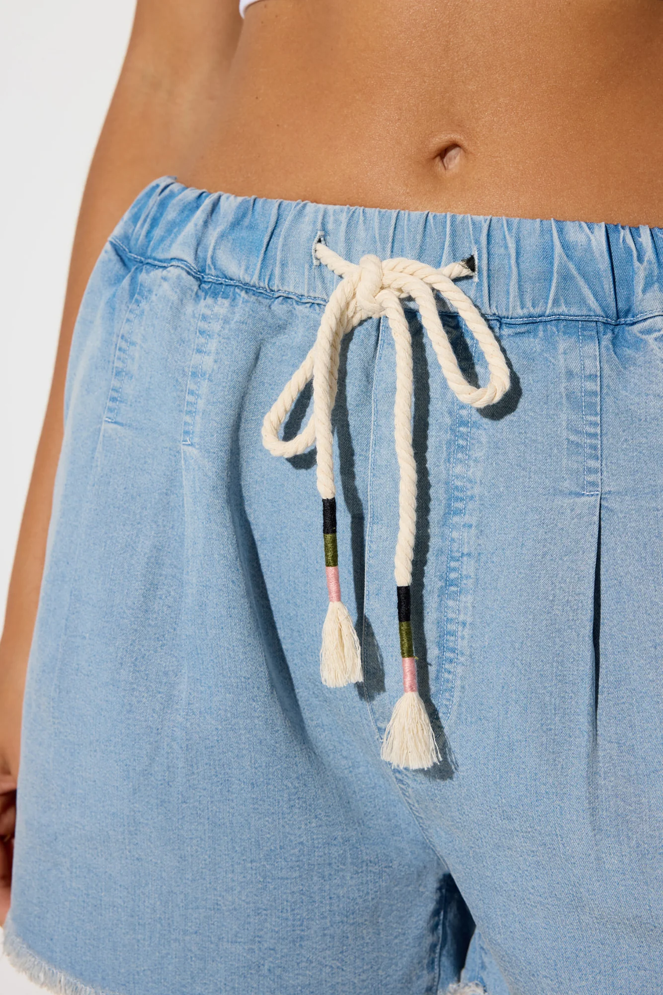 Meadow Chambray Short - Image 5