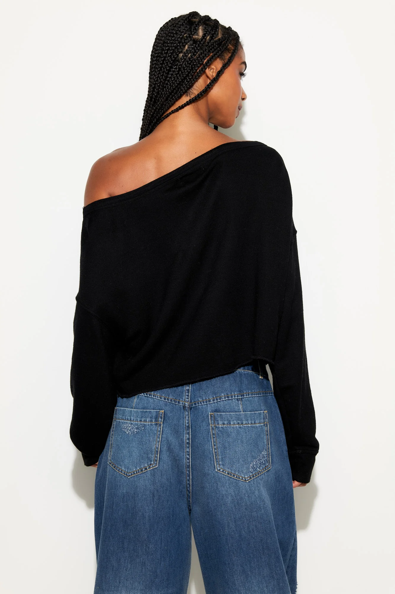 Bella Off Shoulder Sweatshirt - Image 6