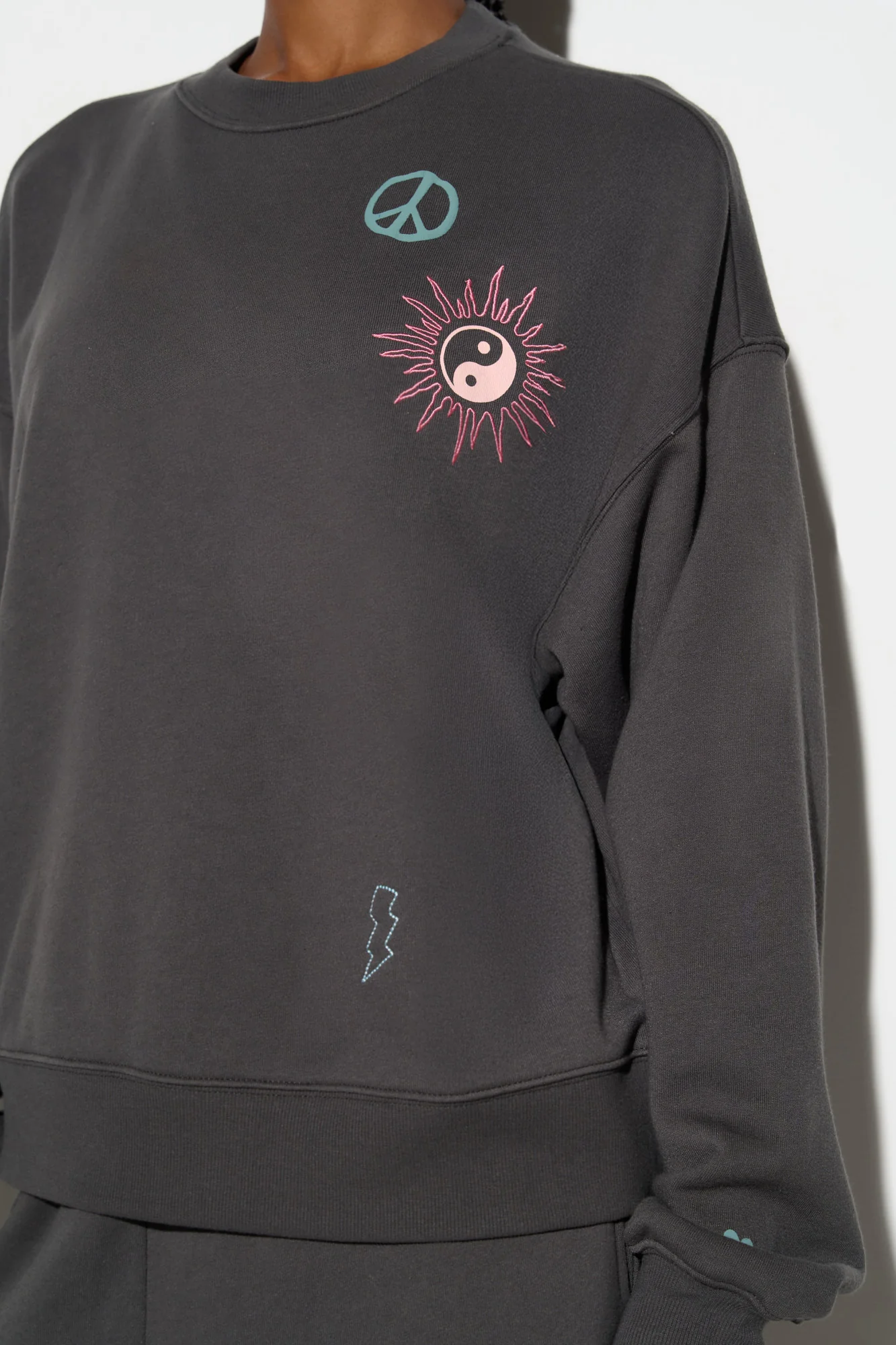 Good Vibes Roam Crew - Image 4