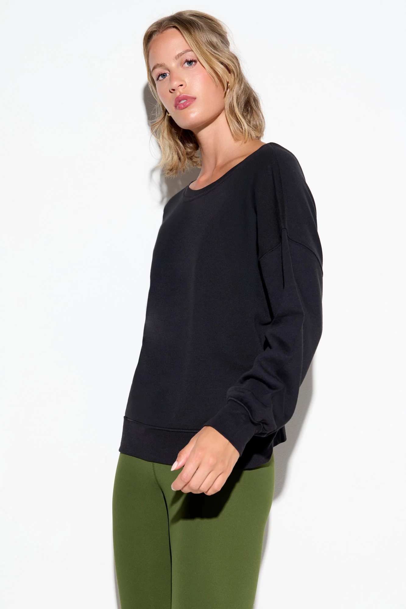 Elysian Pull Over - Image 3