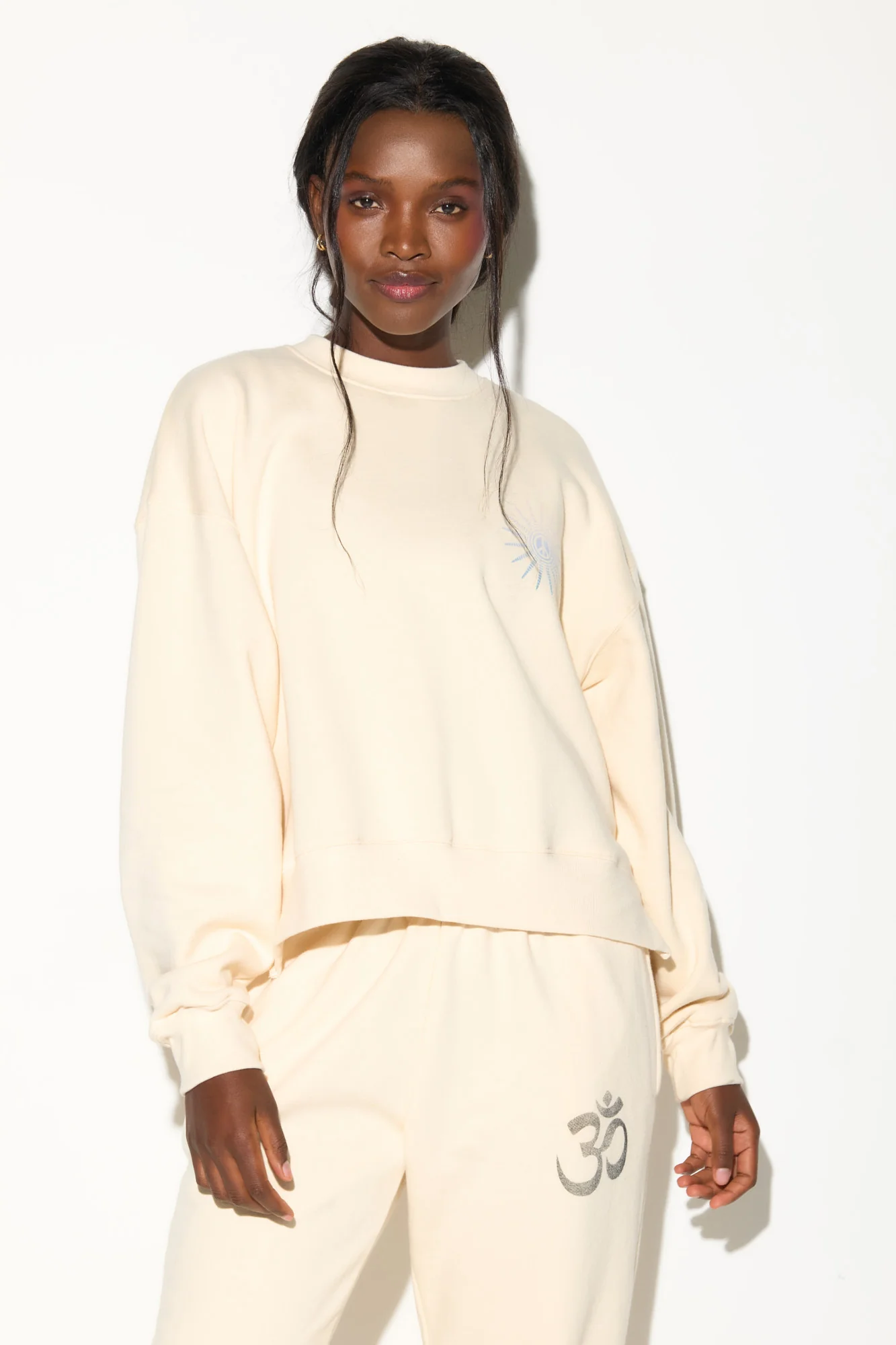 Emit Peace Bex High-Low Crew - Image 2