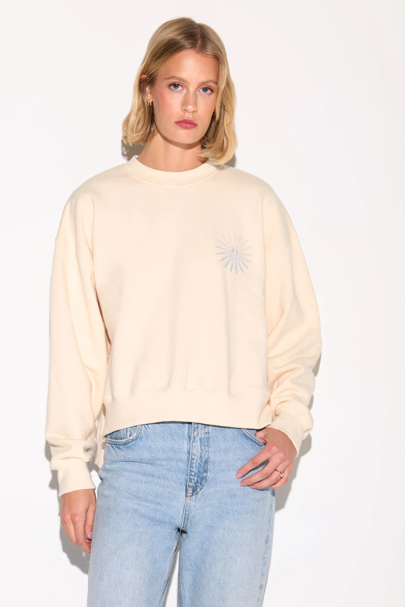 Emit Peace Bex High-Low Crew - Image 6