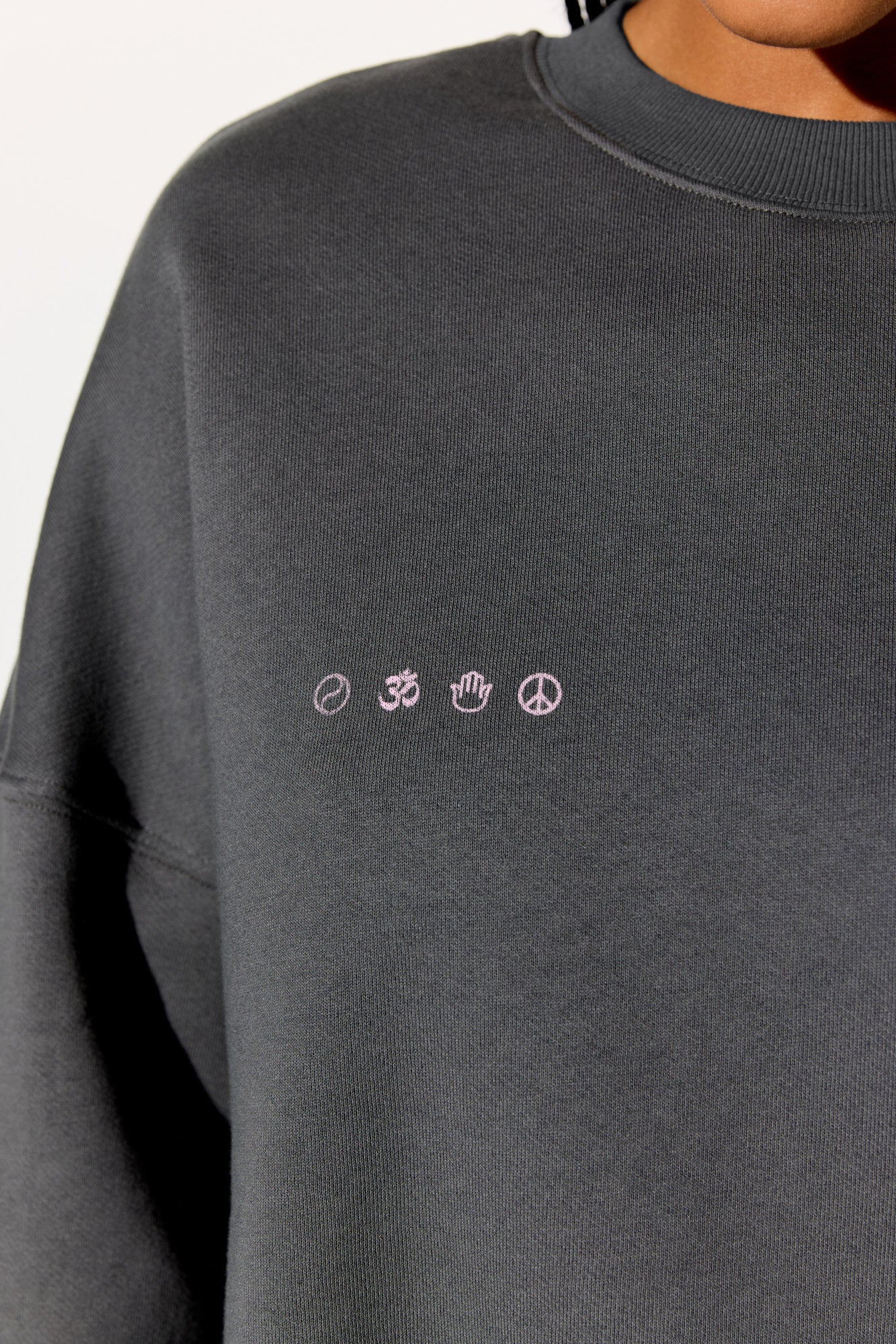 Renewal Boyfriend Crew - Image 6