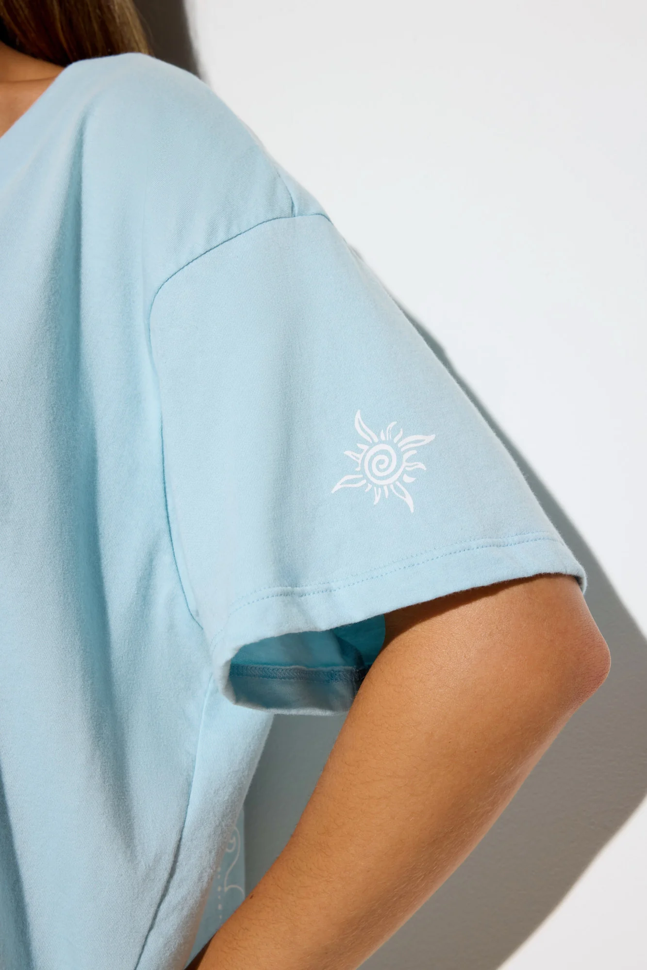 Feliz Short Sleeve V-Neck Tee - Image 5