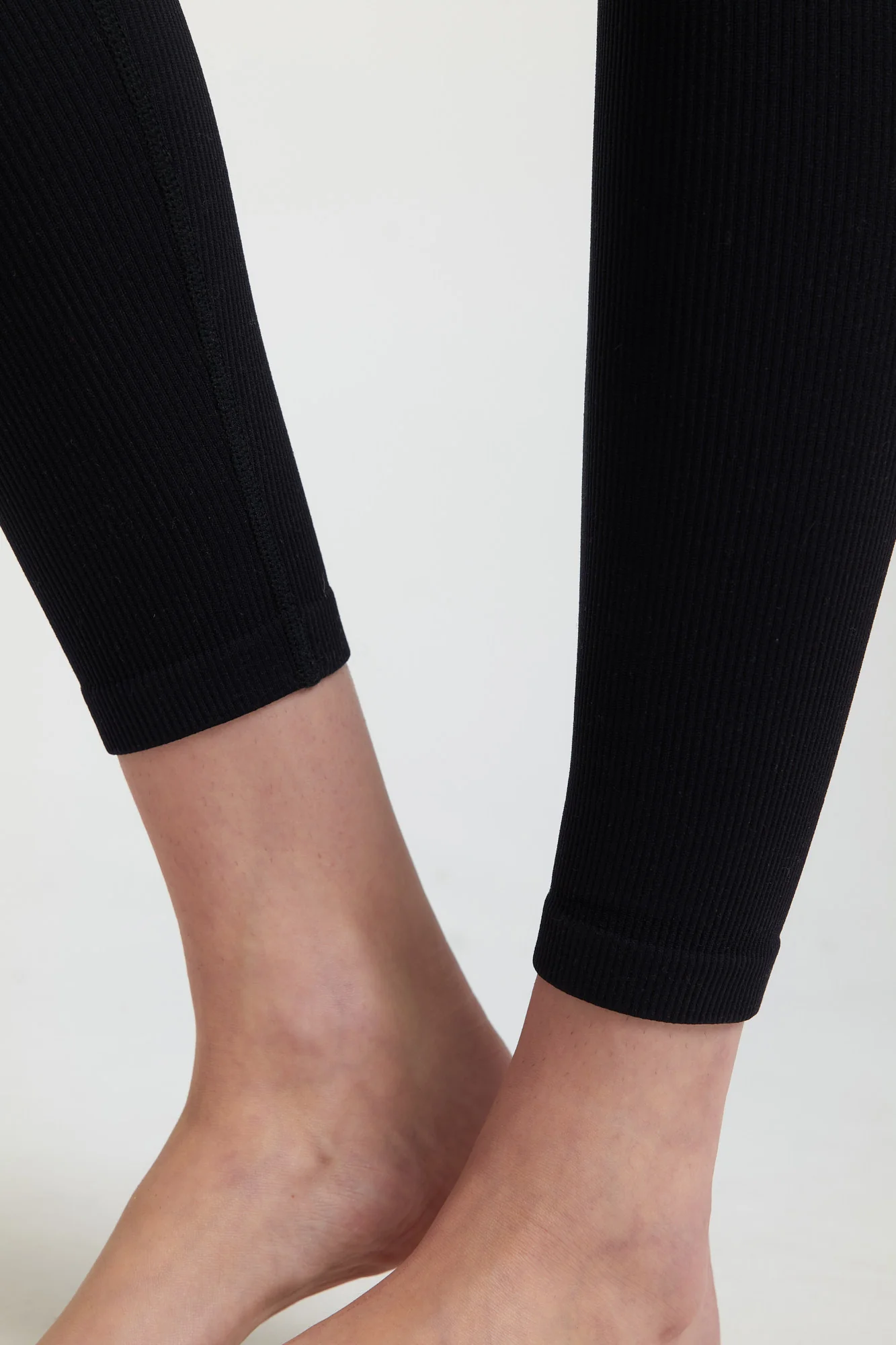 Love Sculpt Seamless 7/8 Legging - Image 5