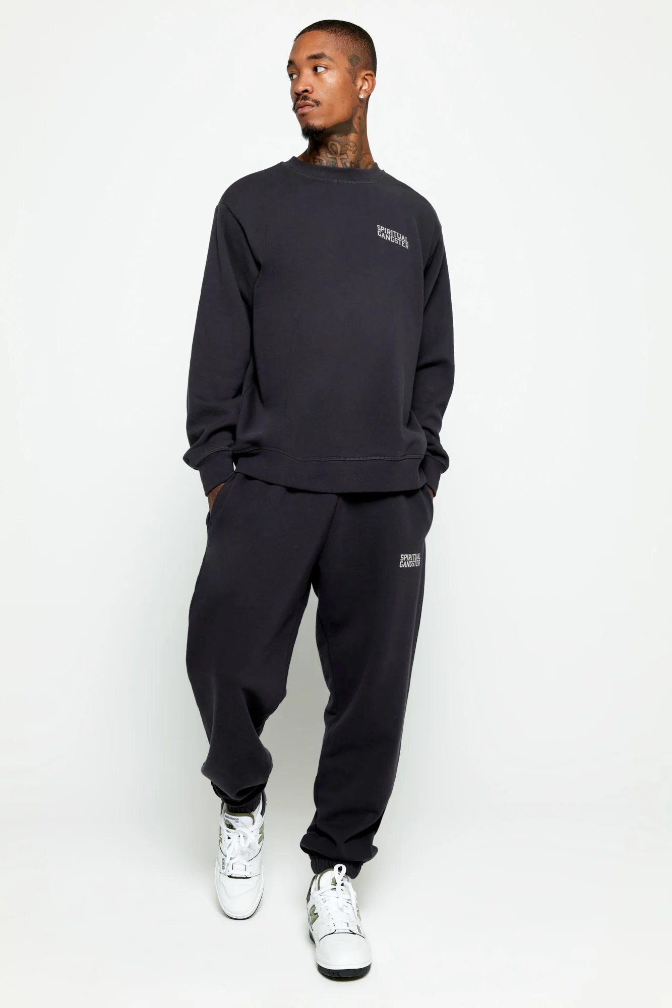 SG Emblem Men's Classic Crew - Image 10