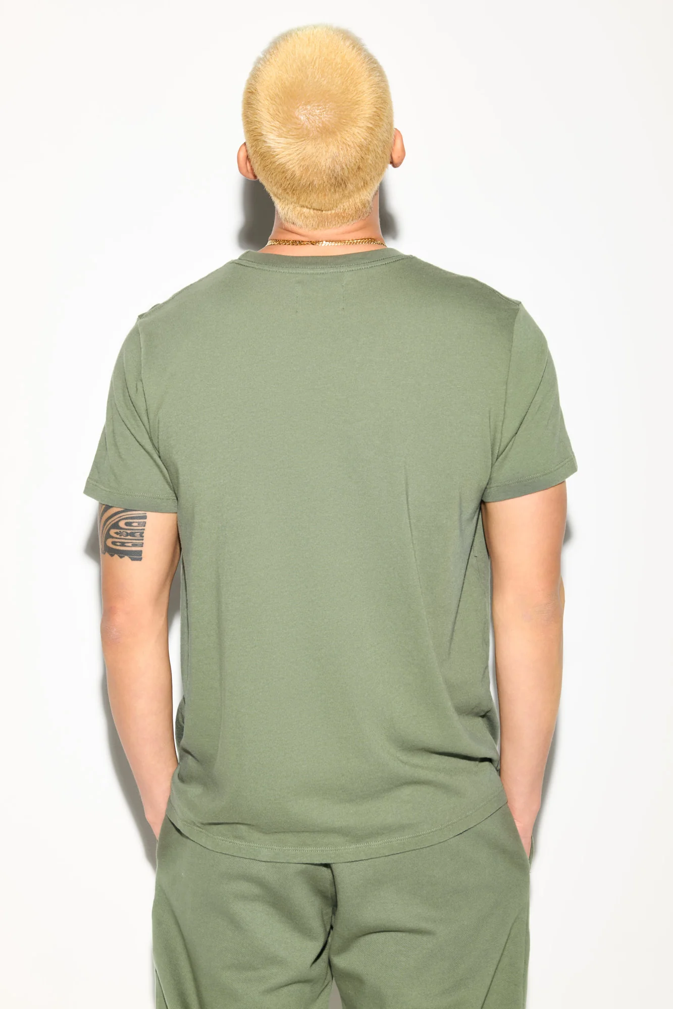 SG Logo Men's Classic Tee - Image 4