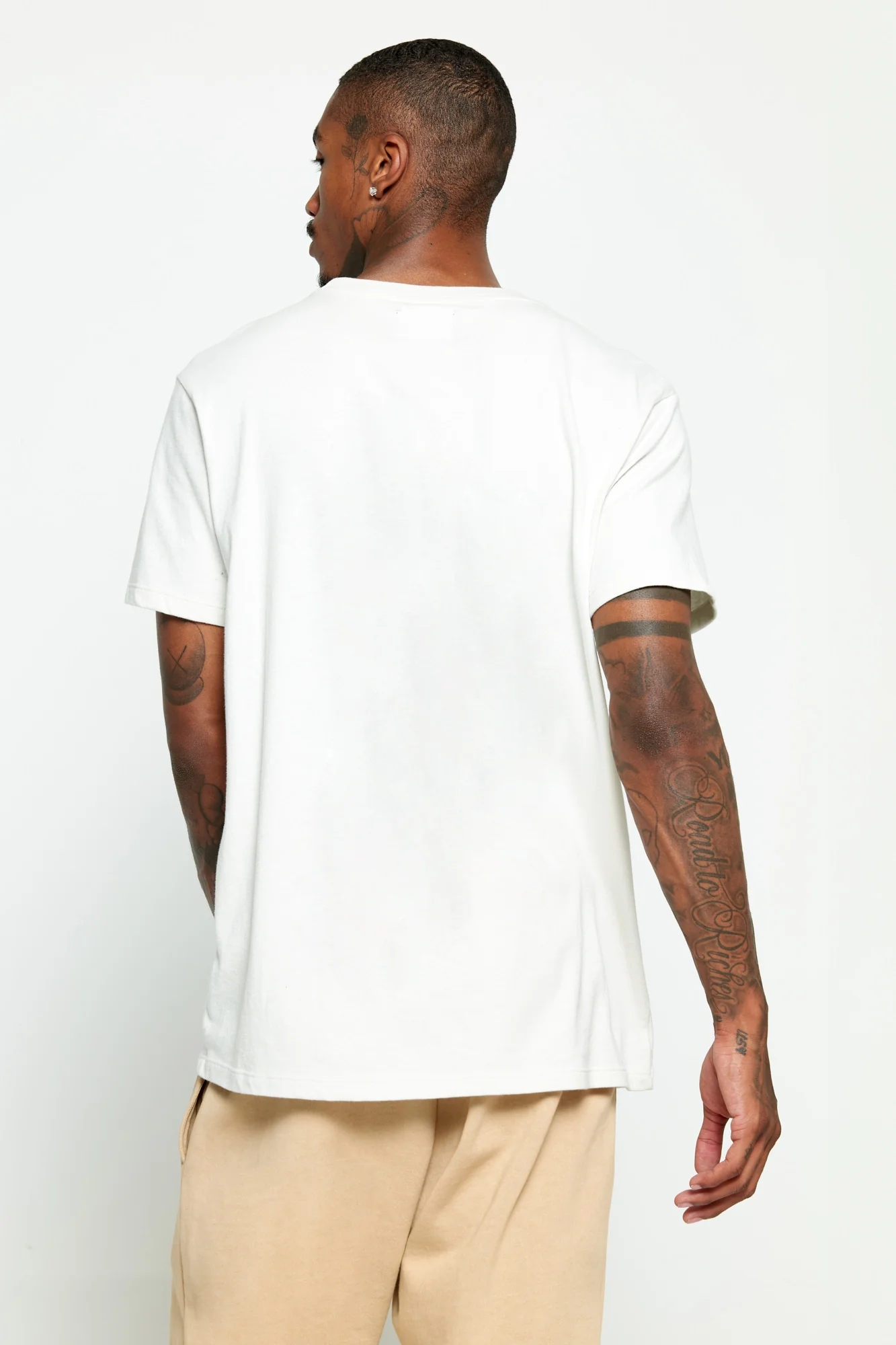 SG Emblem Men's Classic Tee - Image 5