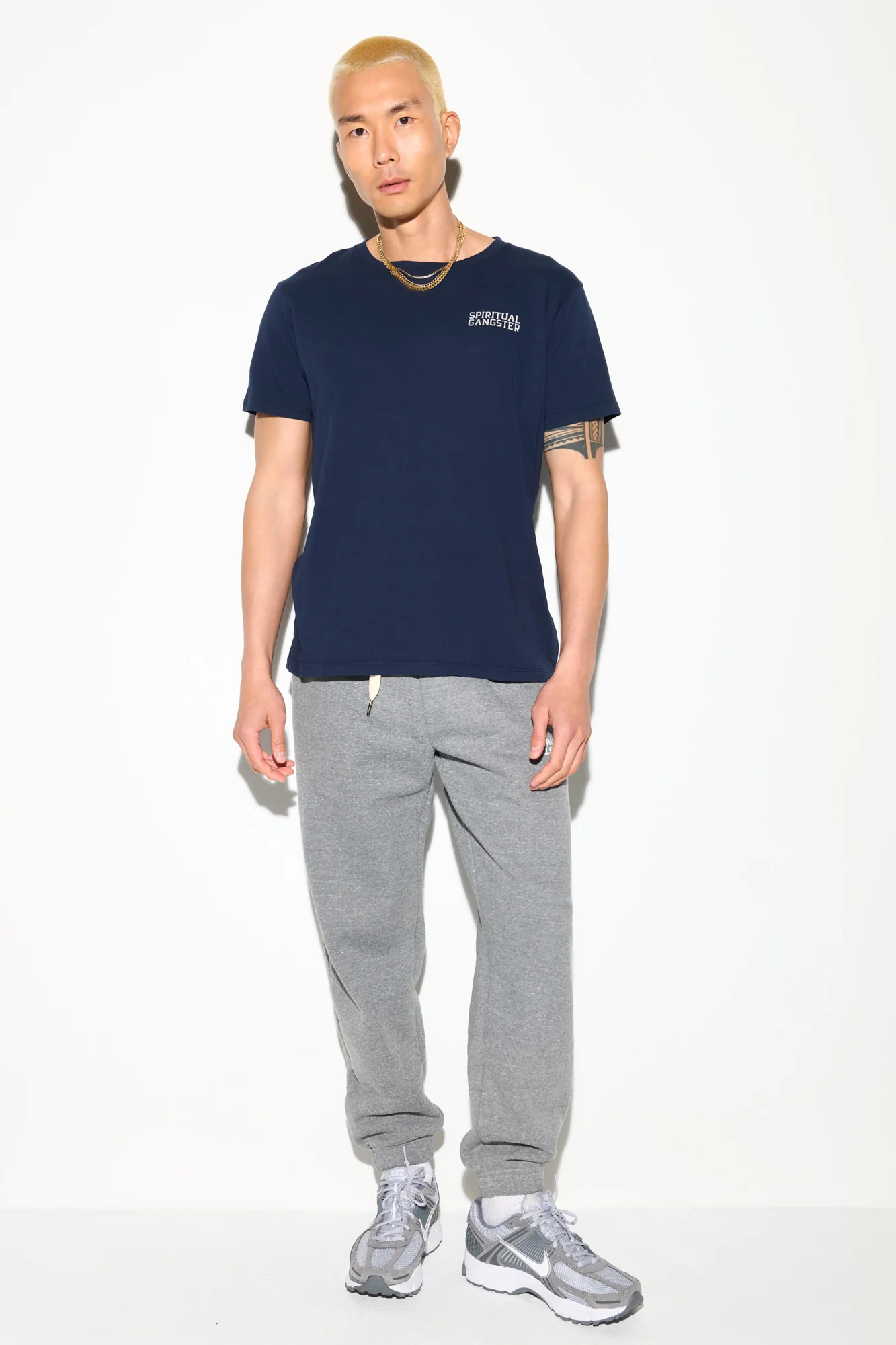 SG Emblem Men's Classic Tee - Image 11