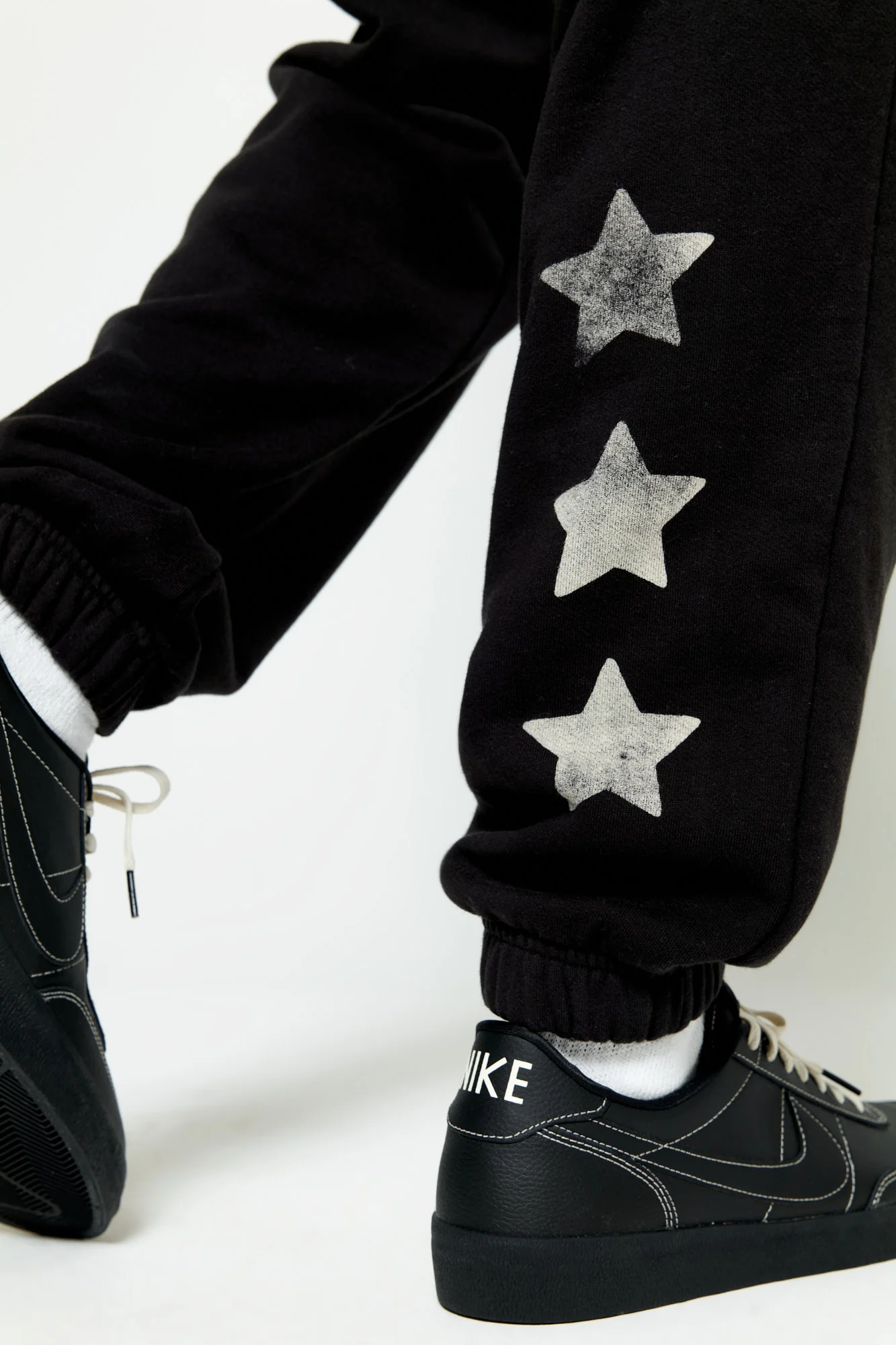 SG Astra Men's Classic Sweatpant - Image 3