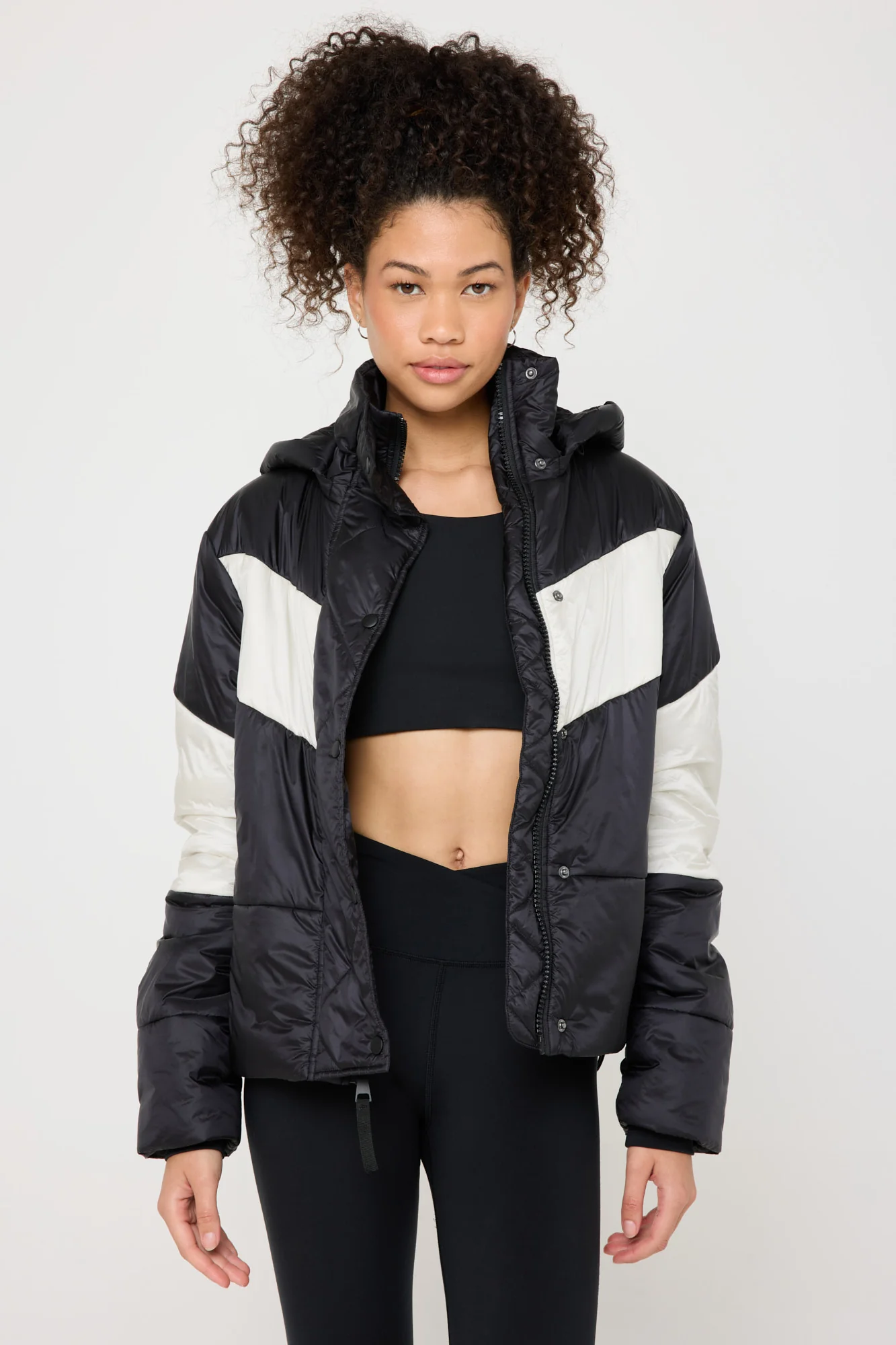 Aero Puffer Jacket - Image 4