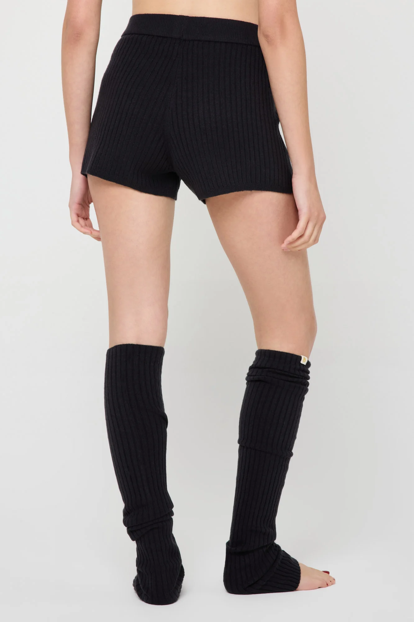 Drina Luxe Shortie - Image 3