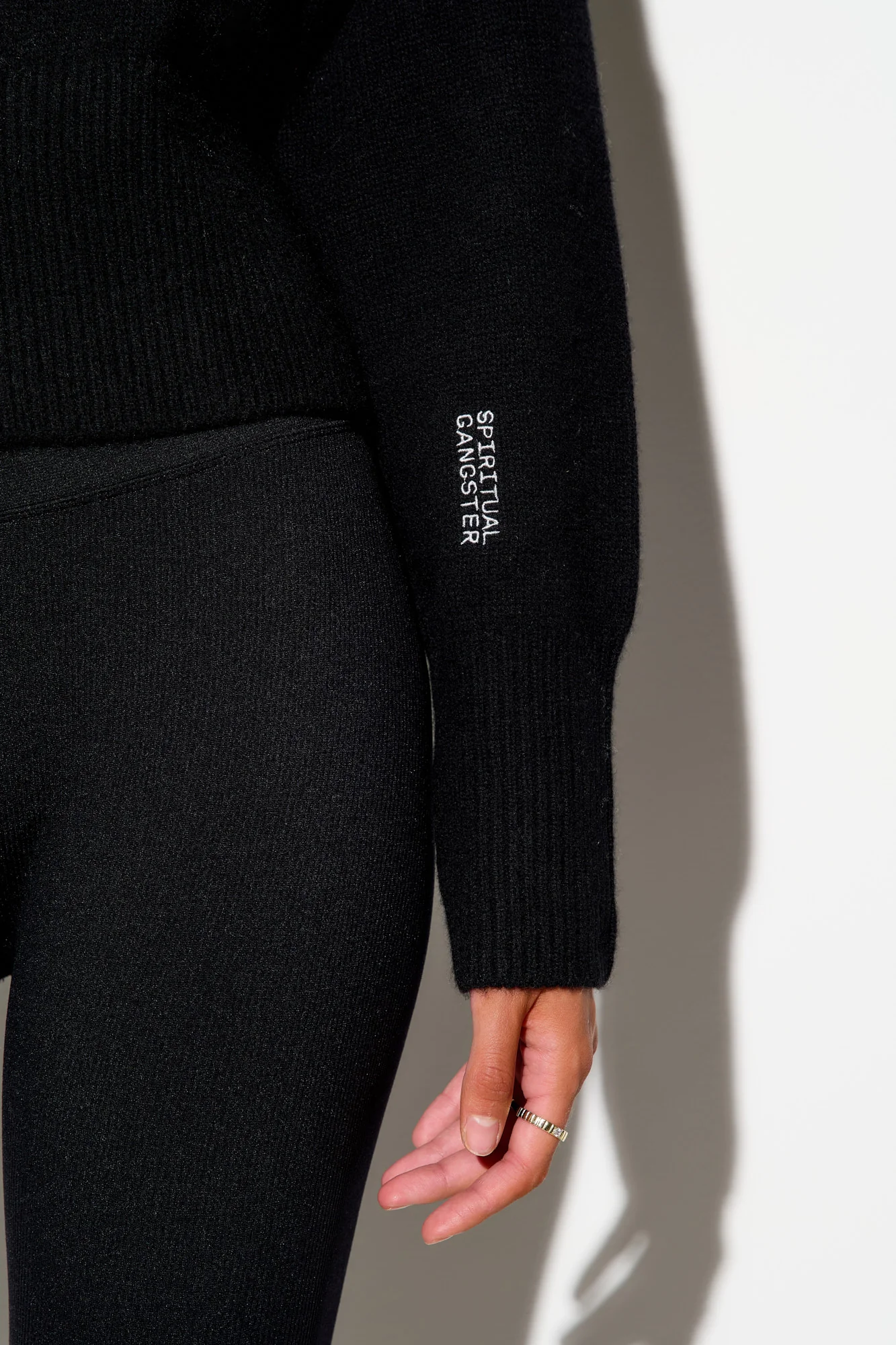 La Vida Cashmere Wool Sweater - Image 4