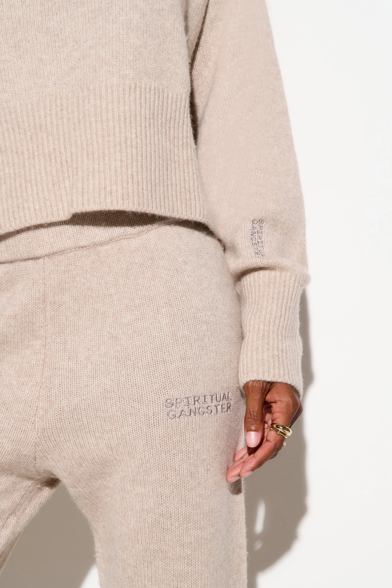 La Vida Cashmere Wool Sweater - Image 4