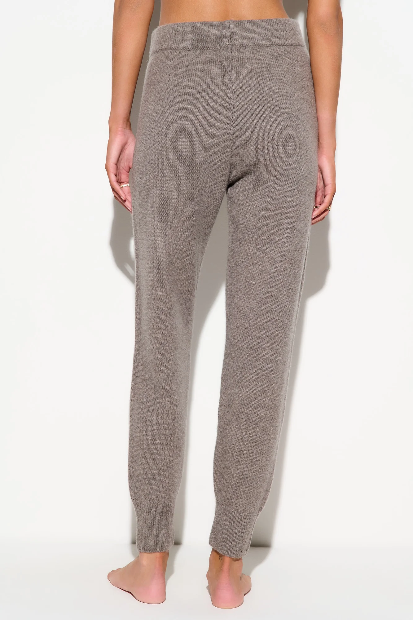 SG Echo Cashmere Wool Sweatpant - Image 2