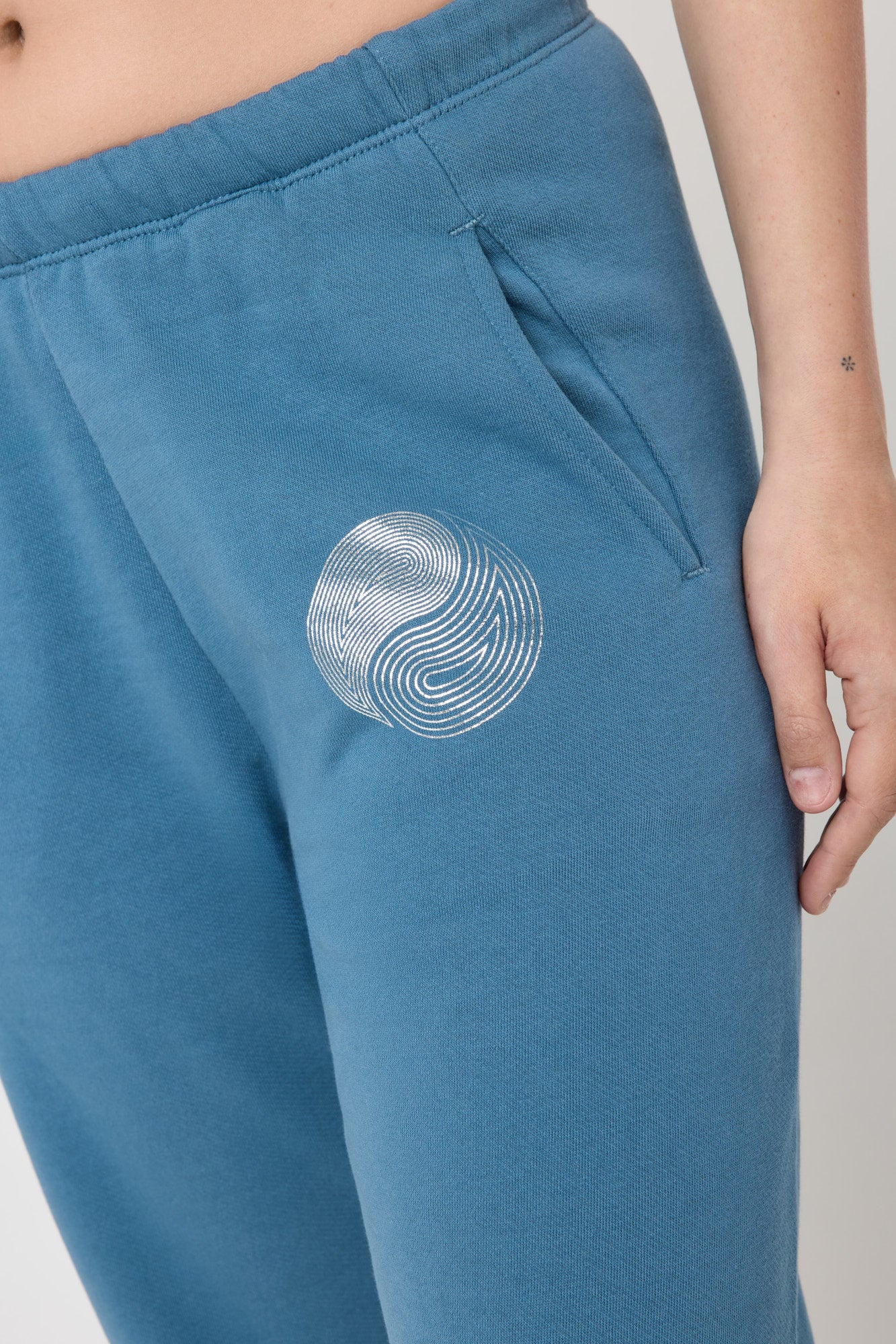 New Waves Sol Sweatpant - Image 4