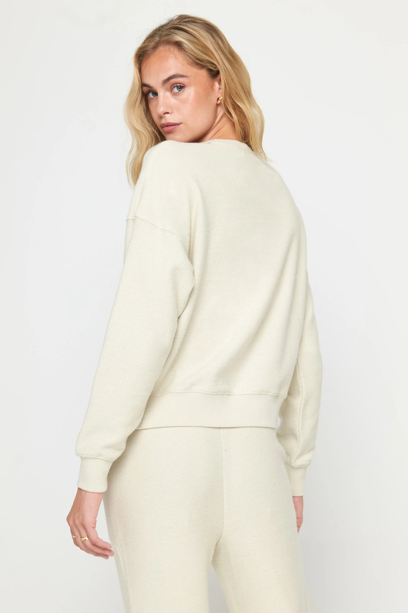 Andi Sweatshirt - Image 4