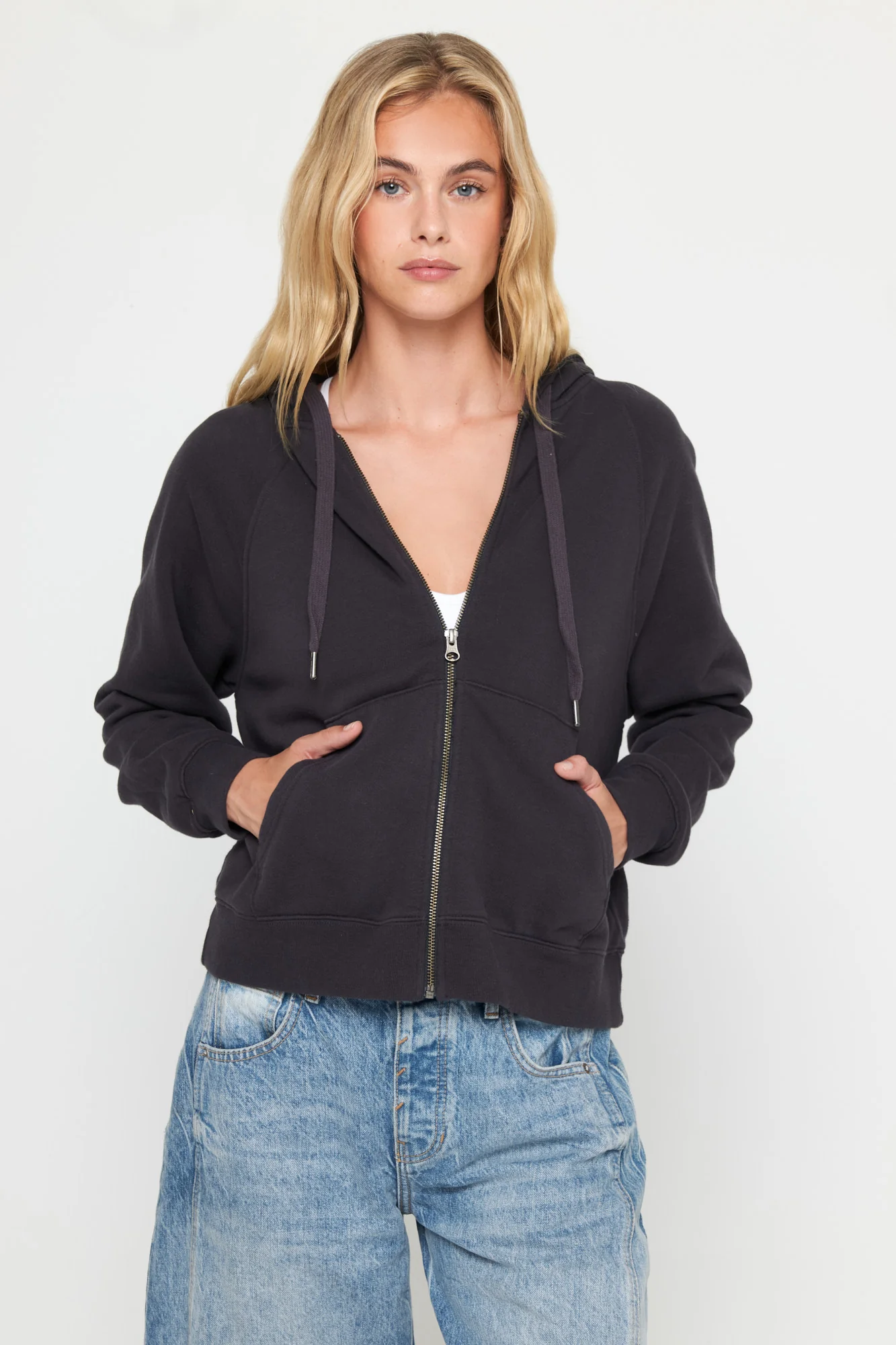 Noir Diem Everyday Zip Hoodie - Image 2
