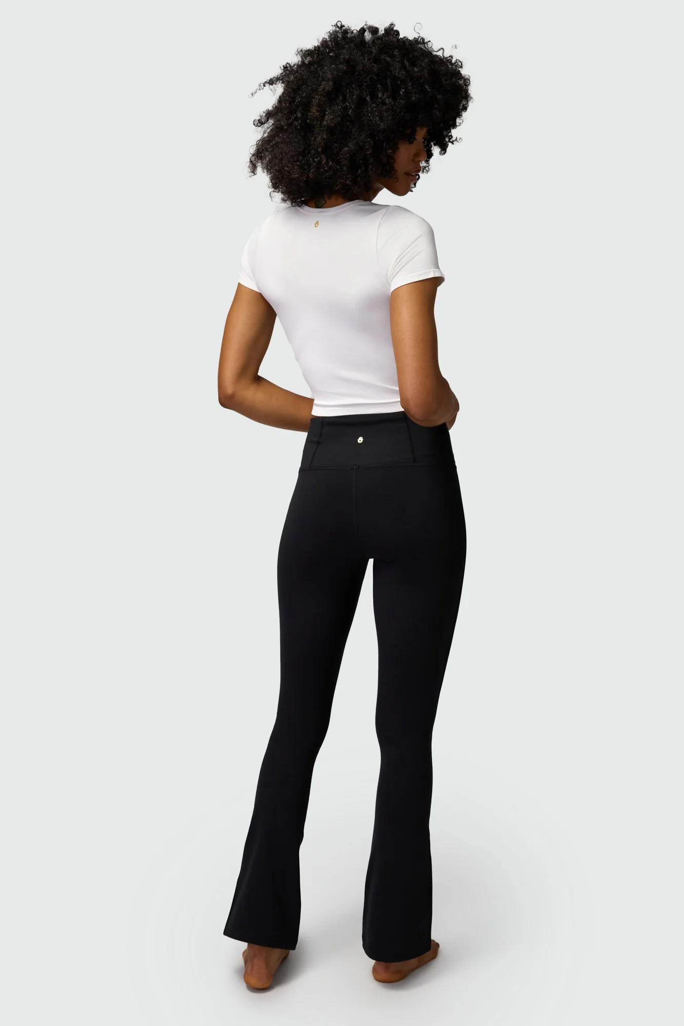 Rae Seamless Tee - Image 4
