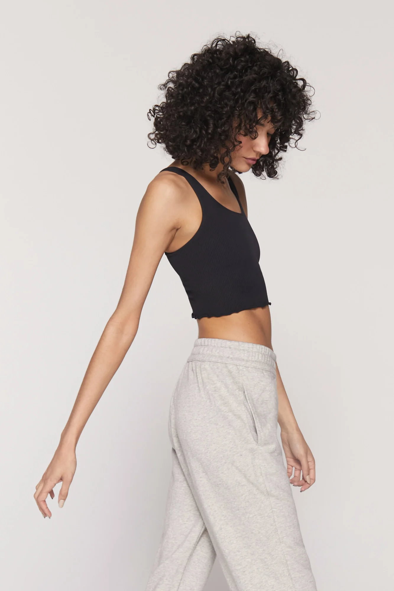Amor Seamless Crop Tank - Image 4