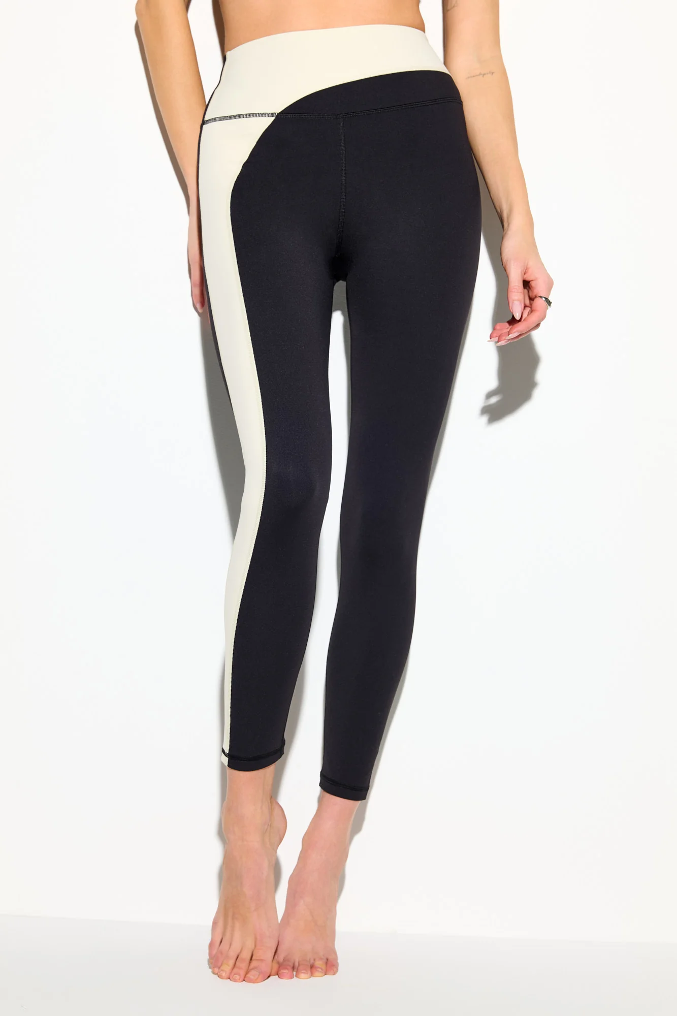 Nirvana Skye Legging - Image 5