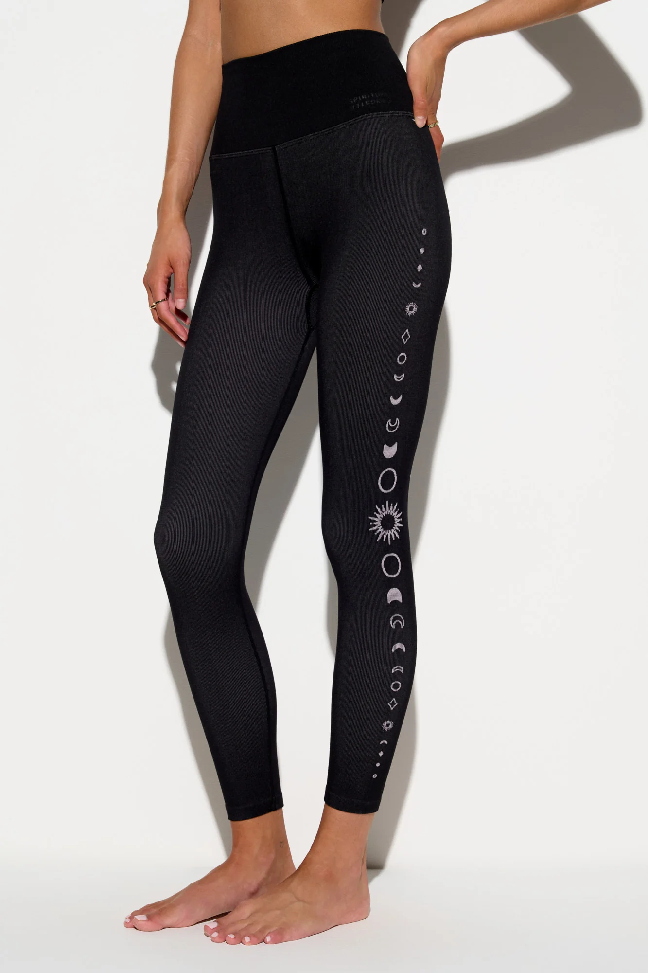 Seamless Icon Legging - Image 5