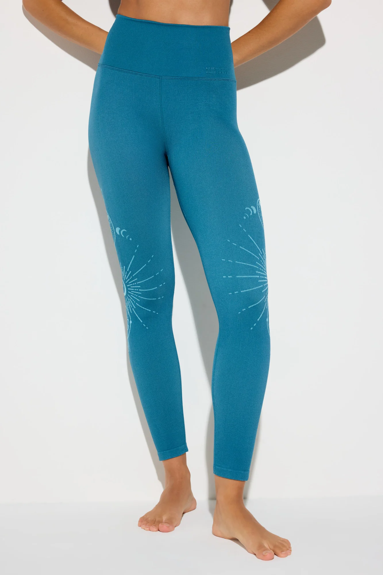Seamless Lunar Light Icon Legging - Image 5
